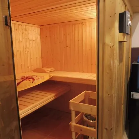 4 Chambres Meublees Et Un Seul Studio Avec Petite Cuisine Til-Chatel Exterior foto