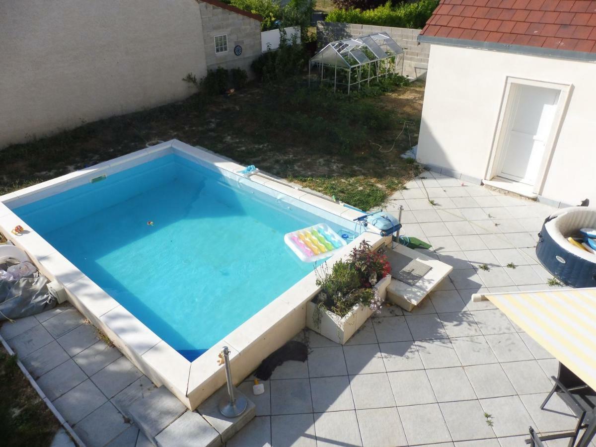 4 Meublees Et Un Seul Avec Petite Cuisine Privatunterkunft Til-Chatel